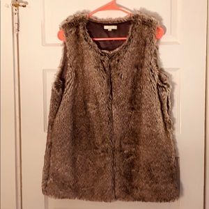 Jade Melody Tam Faux Fur Vest